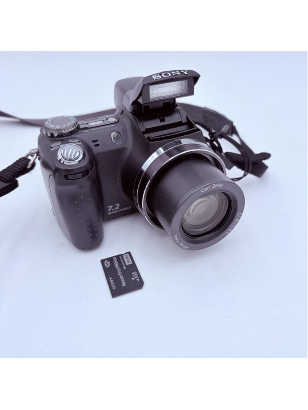 Sony Cyber-shot DSC-H5 Digital Camera 7.2MP 12x Zoom Tested w 1GB Card